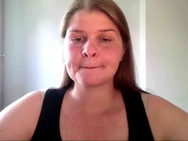 CarolineKiss webcam