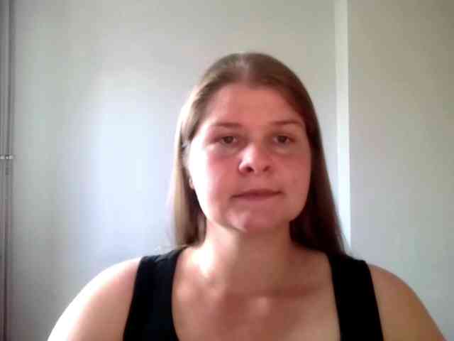 CarolineKiss webcam