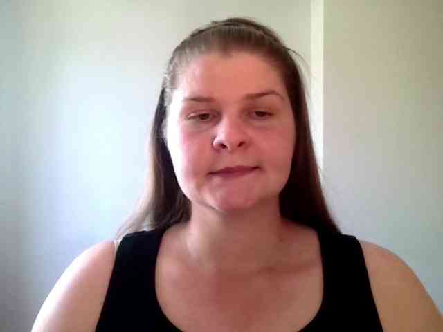 CarolineKiss webcam