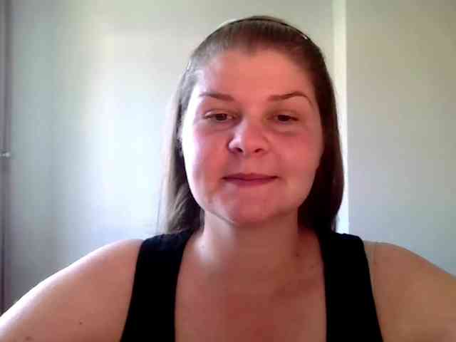 CarolineKiss webcam