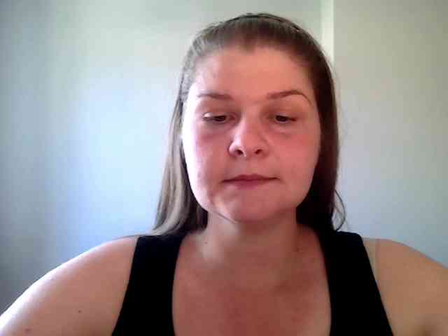 CarolineKiss webcam