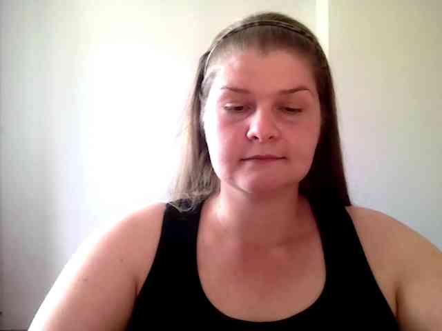 CarolineKiss webcam
