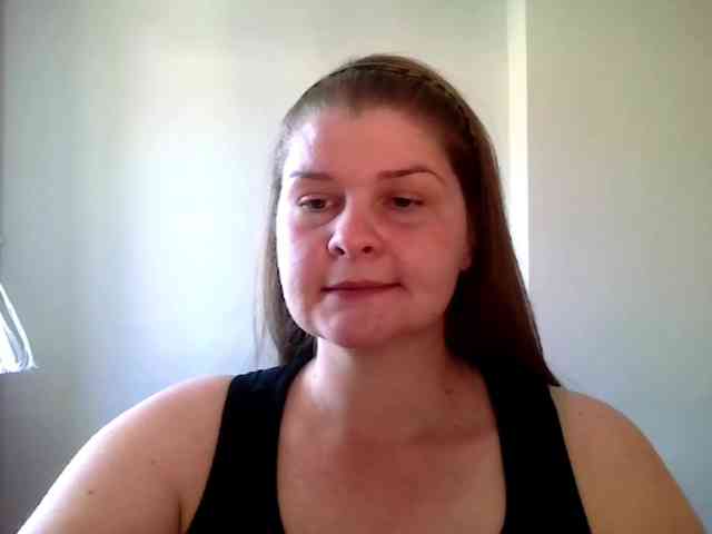 CarolineKiss webcam