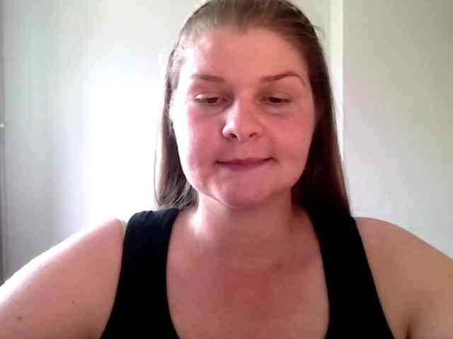 CarolineKiss webcam
