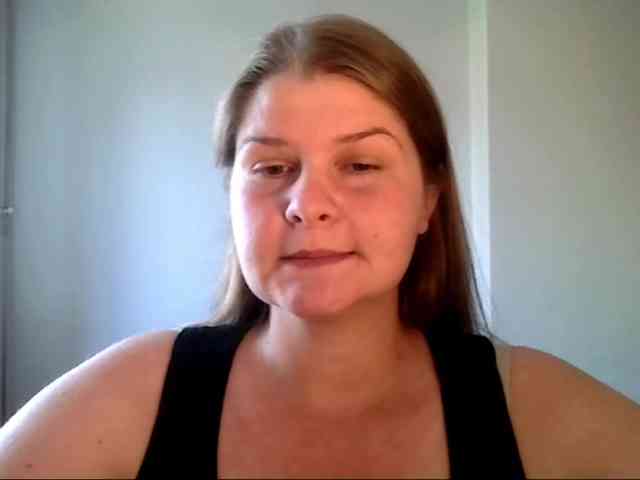 CarolineKiss webcam