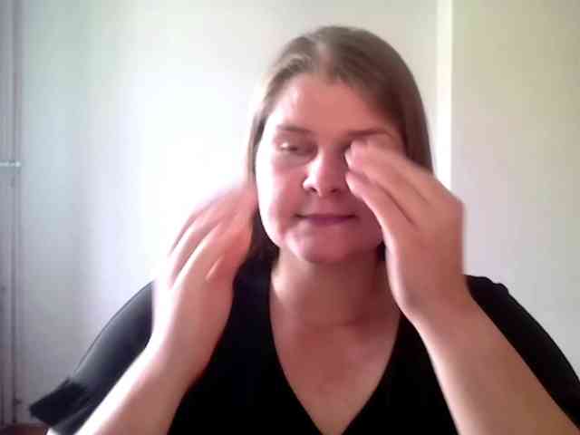 CarolineKiss webcam