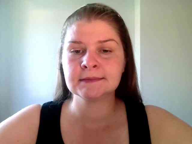 CarolineKiss webcam