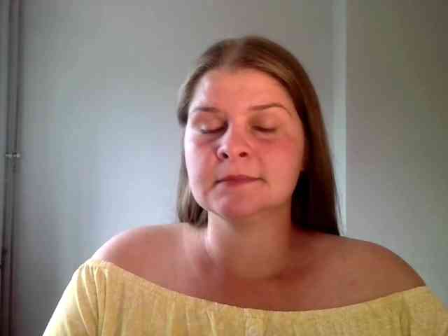 CarolineKiss webcam