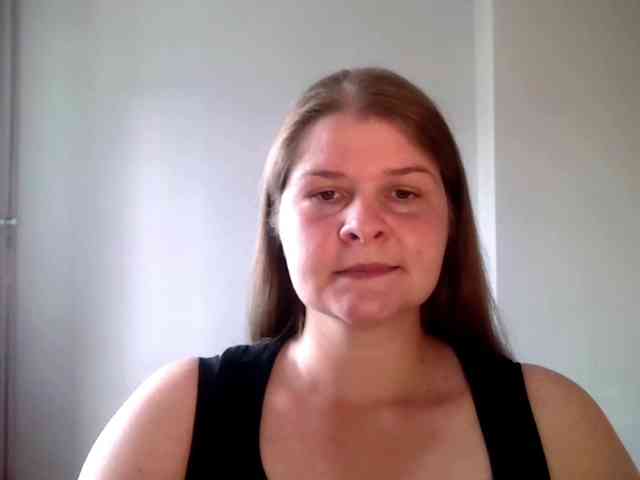 CarolineKiss webcam