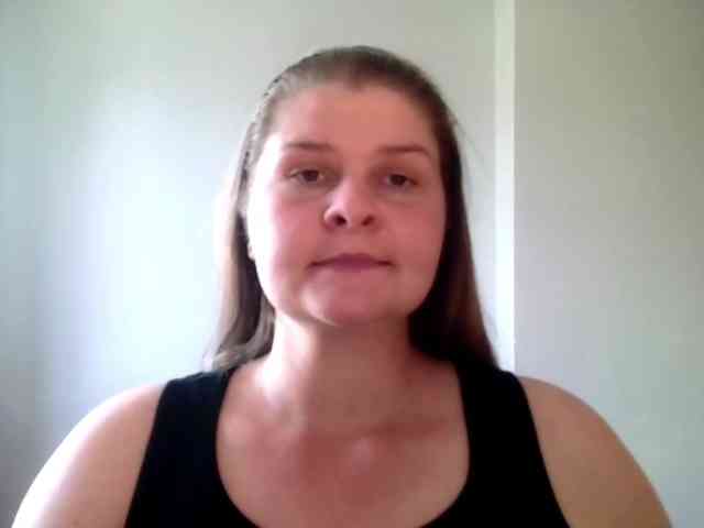 CarolineKiss webcam