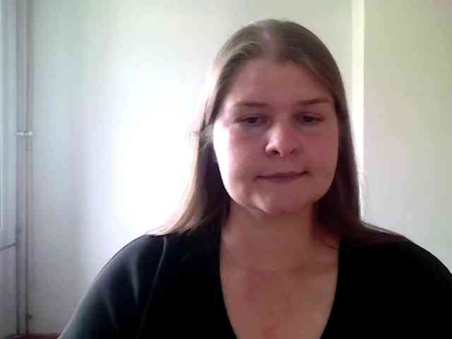 CarolineKiss webcam