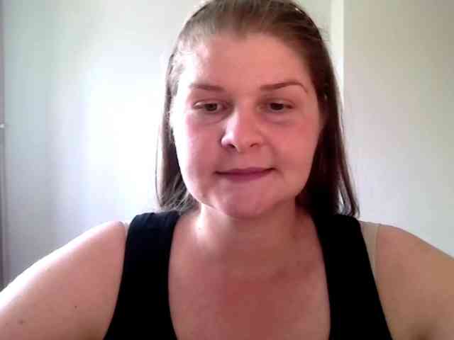 CarolineKiss webcam