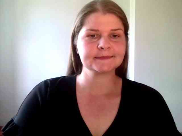 CarolineKiss webcam