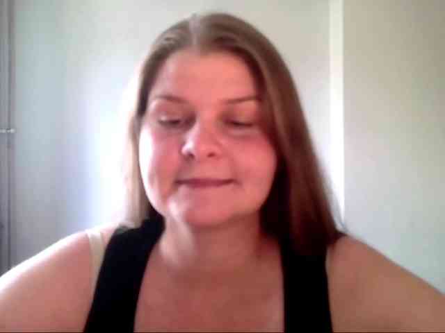 CarolineKiss webcam