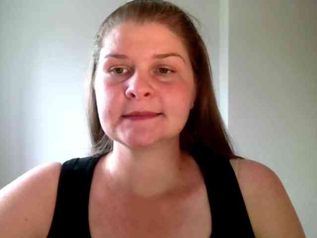 CarolineKiss webcam