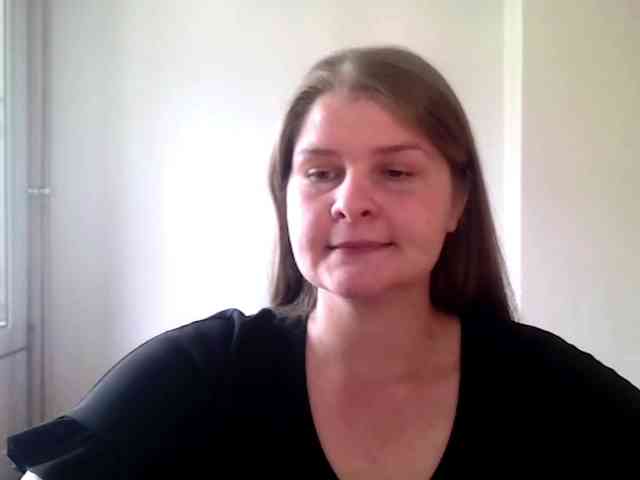CarolineKiss webcam