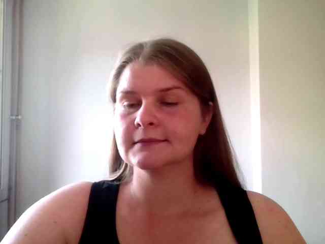 CarolineKiss webcam