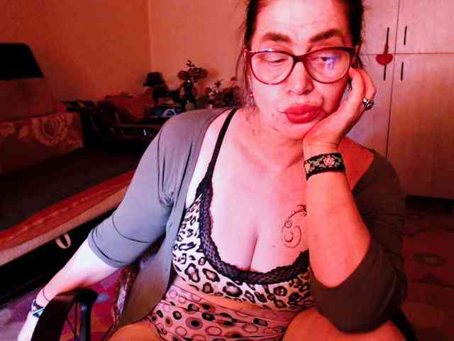 Модель: LoveTinaForever