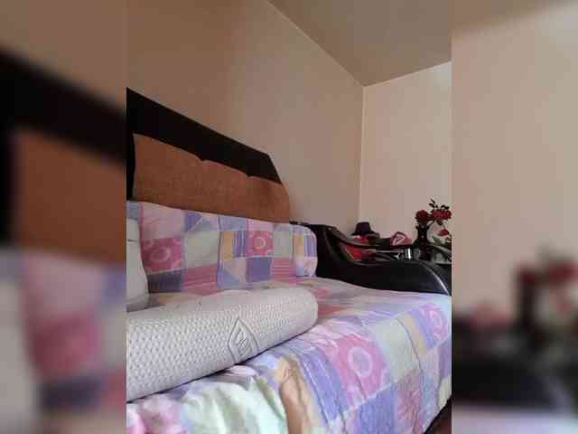 LoveTinaForever webcam