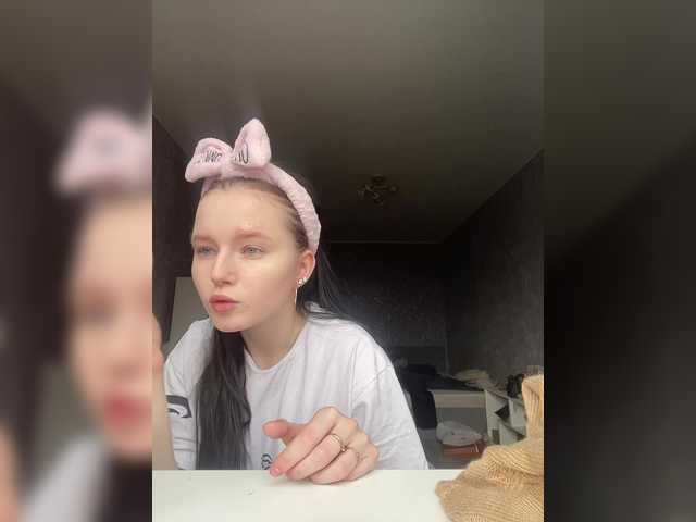 Watch 19 years old Hotgirrrl from BongaCams Hotgirrrl from BongaCams