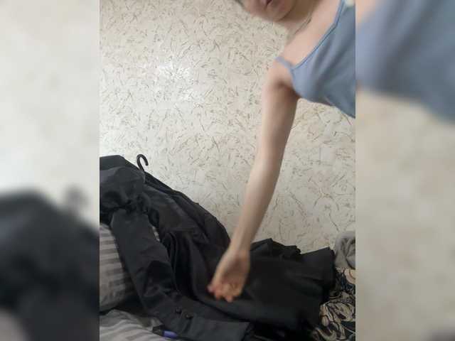 Hotgirrrl's BongaCams show and profile