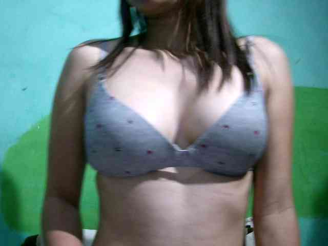Ariah1 Live Webcam on BongaCams