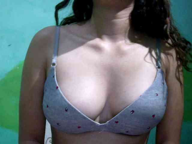 Ariah1 webcam