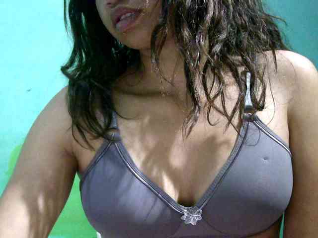Ariah1 webcam