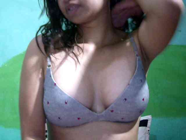 Ariah1 webcam