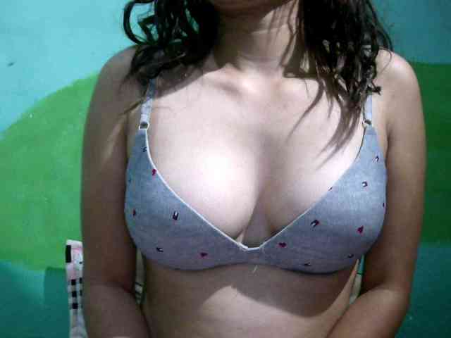 Ariah1 webcam