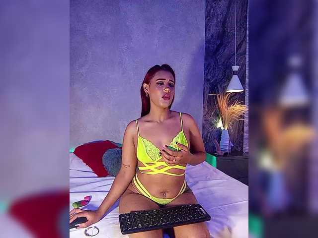 DollyBrowncc from BongaCams