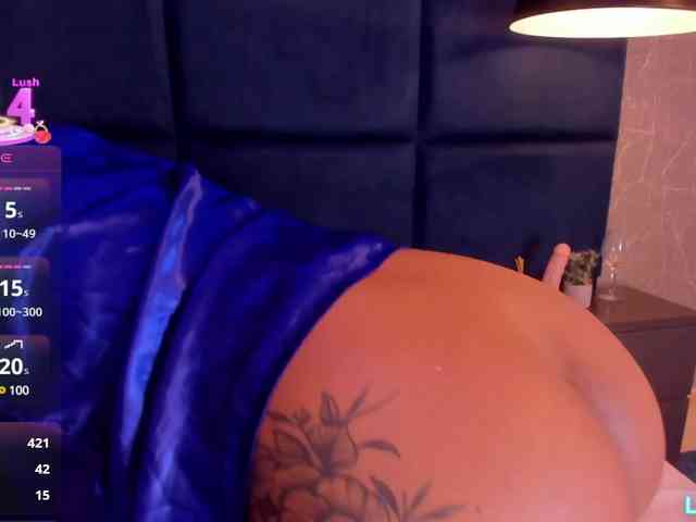 DollyBrowncc webcam