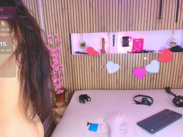 Ashley-7777's BongaCams show and profile