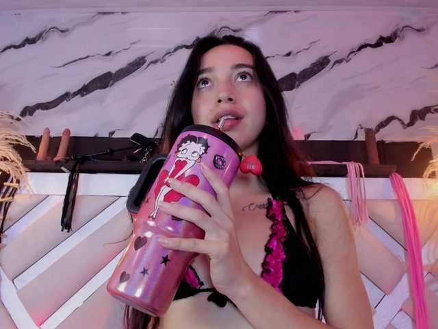 Ashley-7777 live cam profile