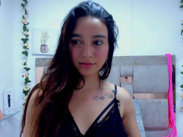 Ashley-7777 webcam