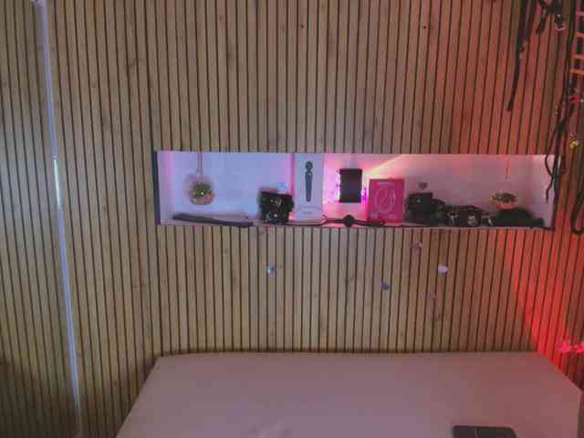 Ashley-7777 Ashley-7777