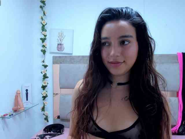 Ashley-7777 webcam