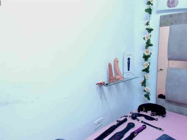 Ashley-7777 webcam