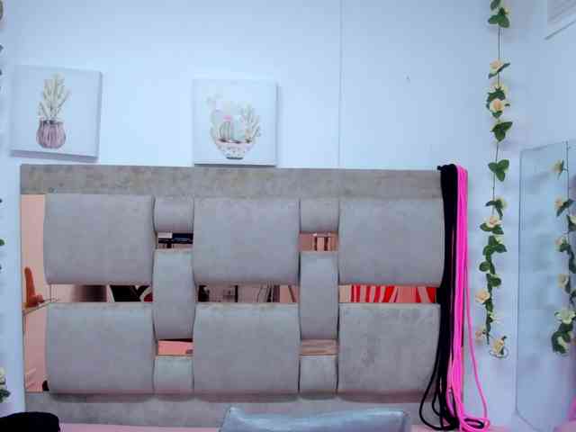 Ashley-7777 webcam