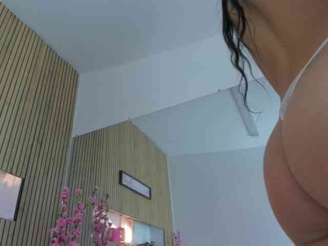 Ashley-7777 webcam