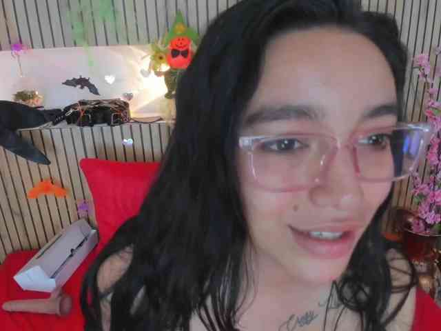 Ashley-7777 webcam
