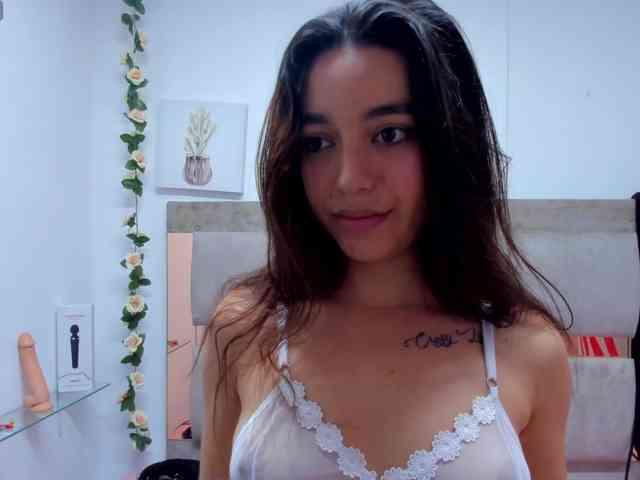 Ashley-7777 webcam