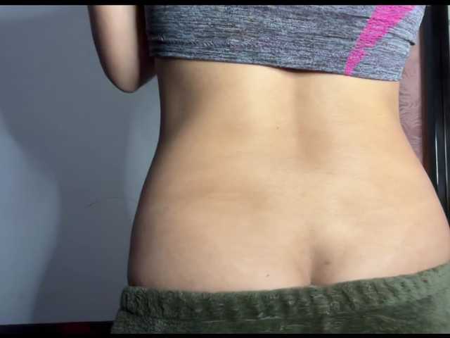 redgirlpum Live Cam on BongaCams