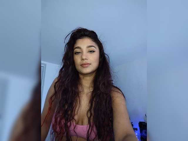 redgirlpum webcam bongacams model stream image