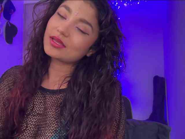 redgirlpum webcam