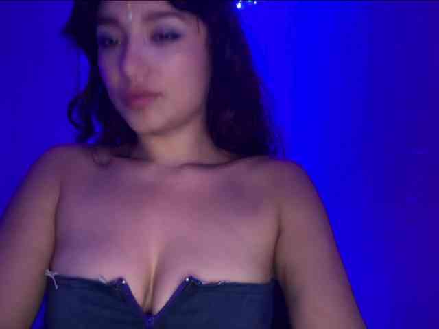 redgirlpum webcam