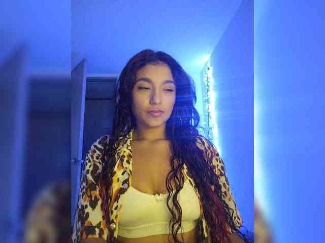 redgirlpum webcam
