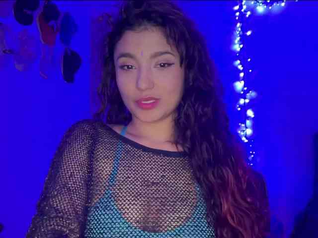 redgirlpum webcam