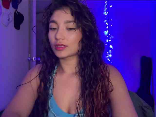 redgirlpum webcam