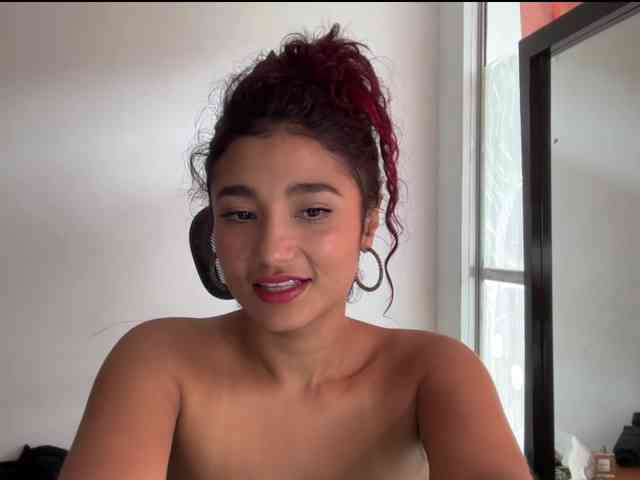 redgirlpum webcam